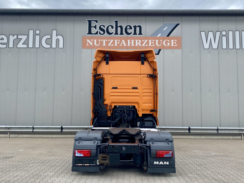 MAN TGX 18.440 4x2 LLS-U Lowliner - יחידת טרקטור: תמונה 4 MAN TGX 18.440 4x2 LLS-U Lowliner - יחידת טרקטור: תמונה 4