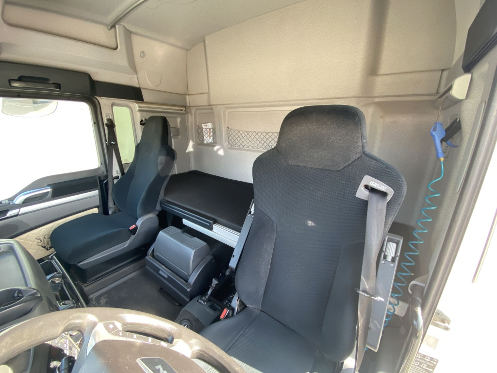 MAN TGX 18.460 4x4 H BL - יחידת טרקטור: תמונה 3 MAN TGX 18.460 4x4 H BL - יחידת טרקטור: תמונה 3