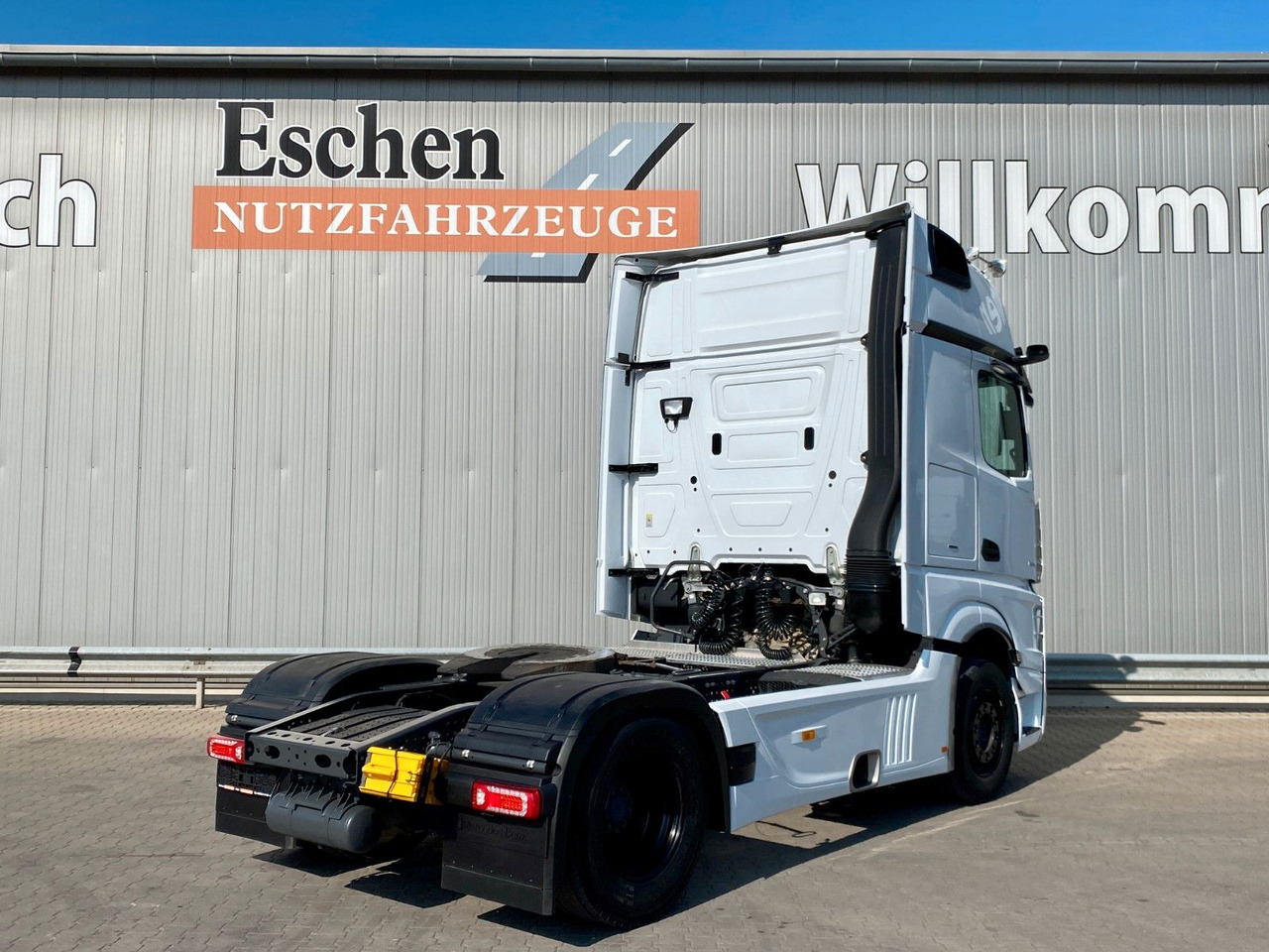 Mercedes-Benz 1851 Actros | GigaSpace*Navi*Retarder*Mirror Cam - יחידת טרקטור: תמונה 5 Mercedes-Benz 1851 Actros | GigaSpace*Navi*Retarder*Mirror Cam - יחידת טרקטור: תמונה 5