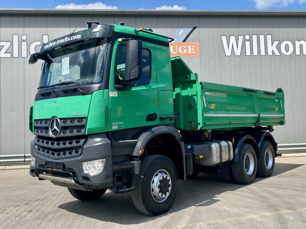 Mercedes-Benz 3345 / 6x6 - מזהיר: תמונה 2 Mercedes-Benz 3345 / 6x6 - מזהיר: תמונה 2