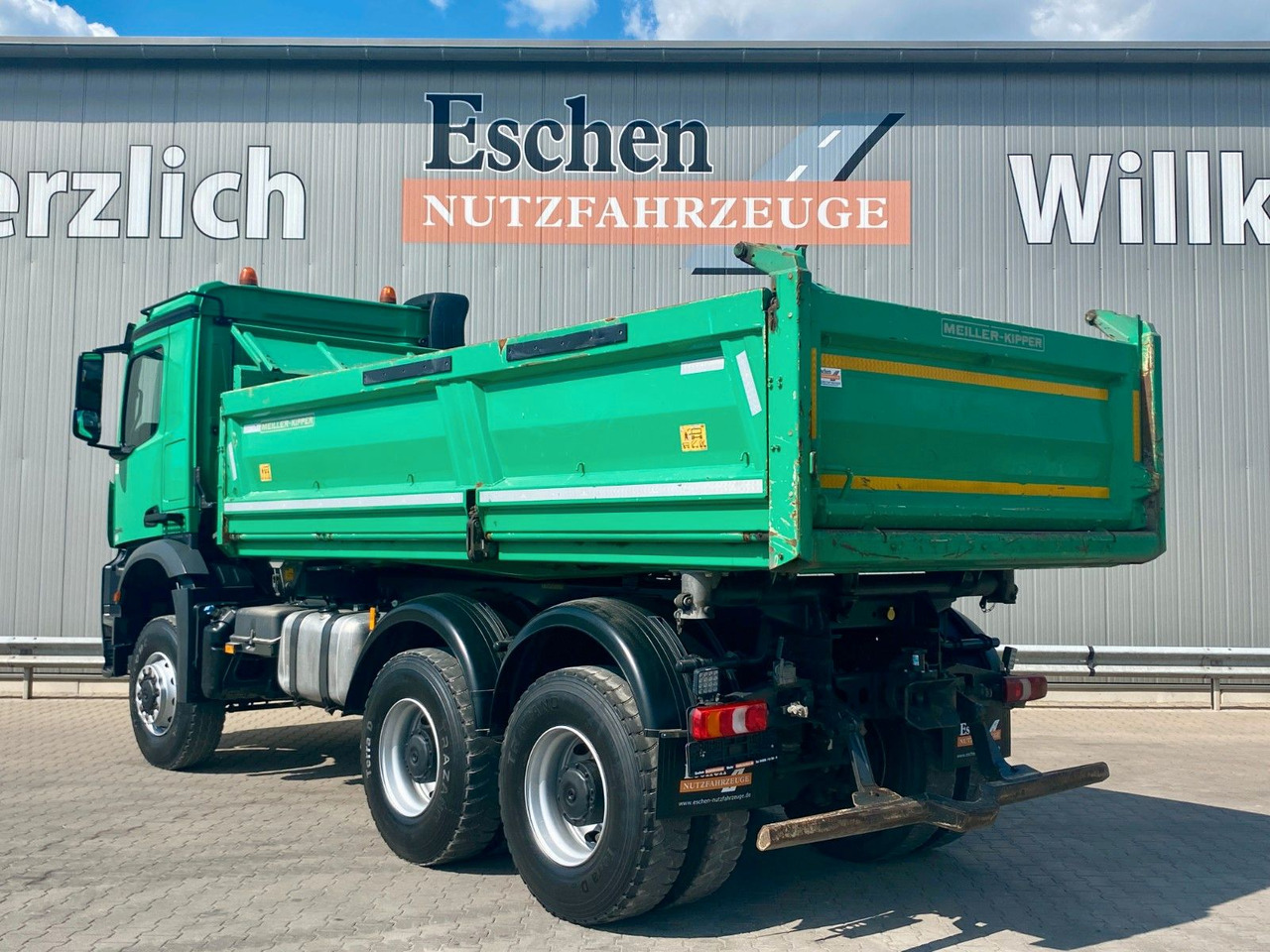 Mercedes-Benz 3345 Arocs 6x6 | MEILLER*Bordmatik*AHK*Blatt*AC - מזהיר: תמונה 4 Mercedes-Benz 3345 Arocs 6x6 | MEILLER*Bordmatik*AHK*Blatt*AC - מזהיר: תמונה 4