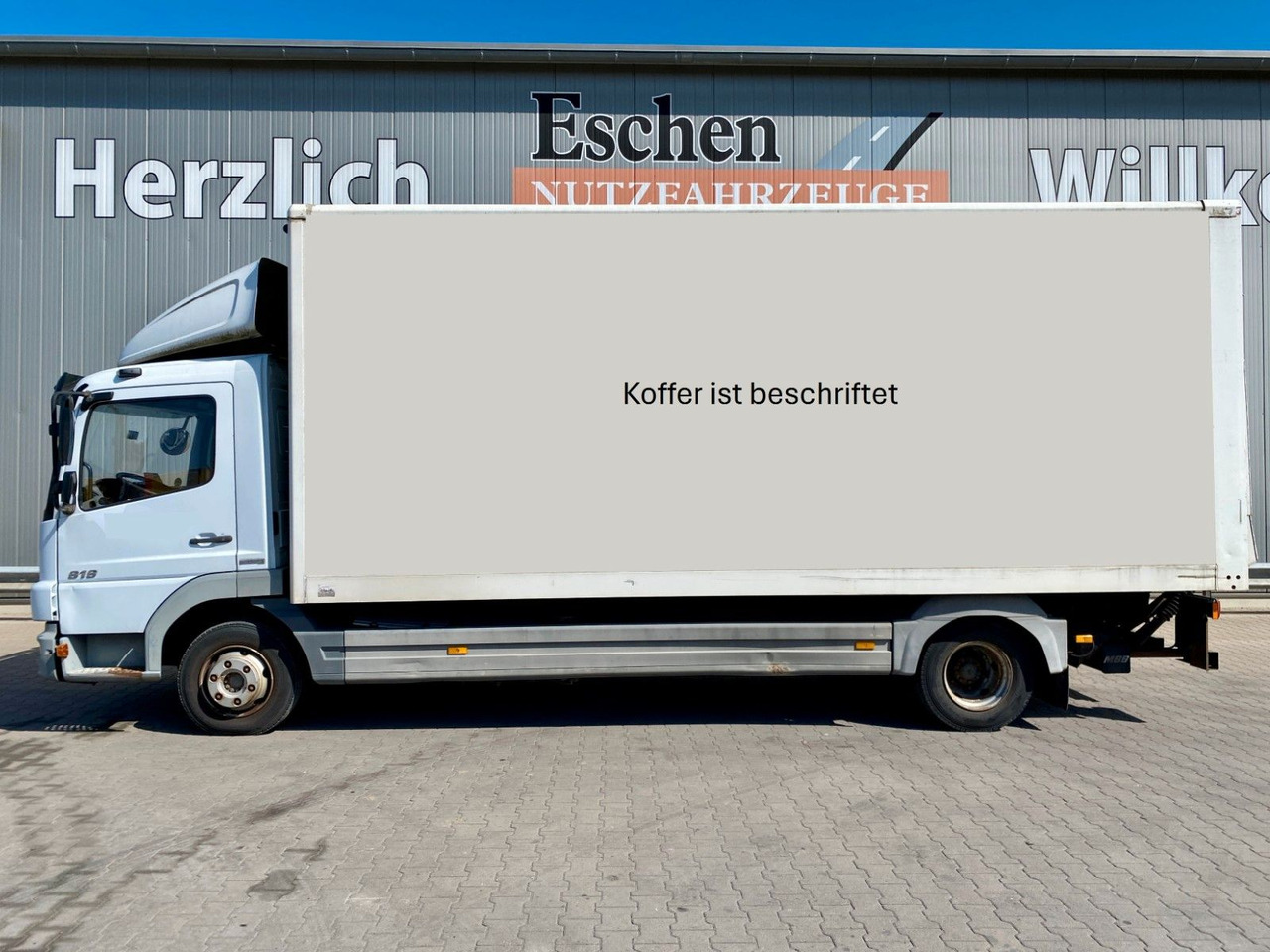 Mercedes-Benz 818 Atego | MBB LBW 1,00to.*3x Sitze*AHK*Teppich - כלי רכב מסחרי עם תיבה: תמונה 2 Mercedes-Benz 818 Atego | MBB LBW 1,00to.*3x Sitze*AHK*Teppich - כלי רכב מסחרי עם תיבה: תמונה 2