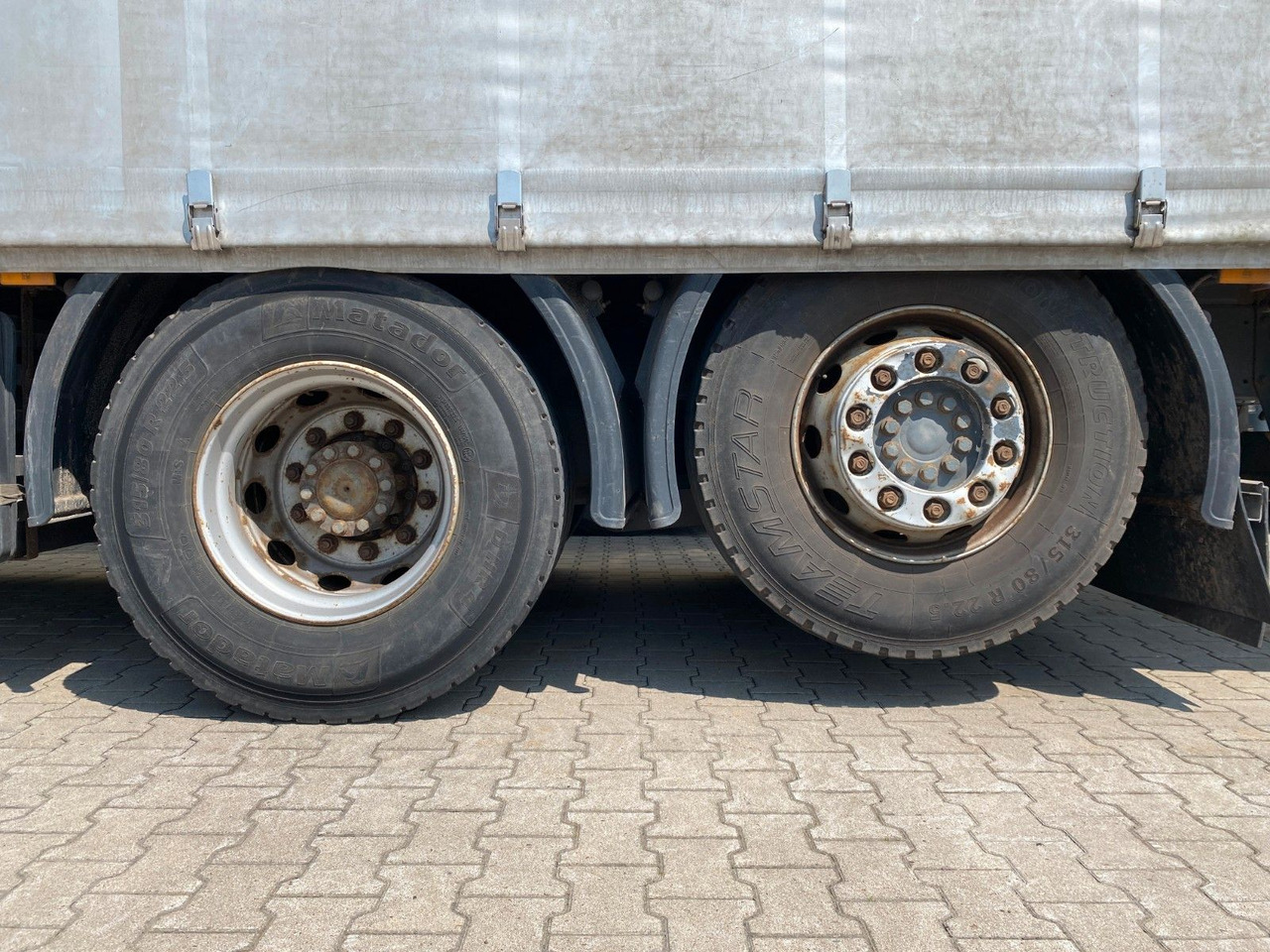 Mercedes-Benz Actros 2541| beidseitig Gardine*Edscha*AHK*Klima - משאית וילונות צד: תמונה 4 Mercedes-Benz Actros 2541| beidseitig Gardine*Edscha*AHK*Klima - משאית וילונות צד: תמונה 4