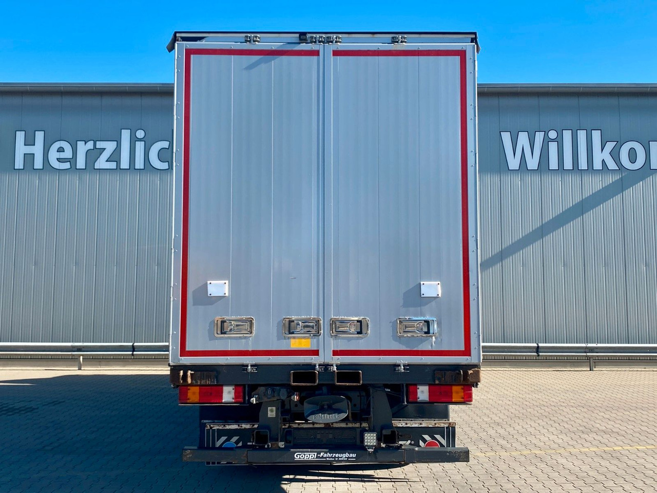 Mercedes-Benz Actros 2541| beidseitig Gardine*Edscha*AHK*Klima - משאית וילונות צד: תמונה 4 Mercedes-Benz Actros 2541| beidseitig Gardine*Edscha*AHK*Klima - משאית וילונות צד: תמונה 4