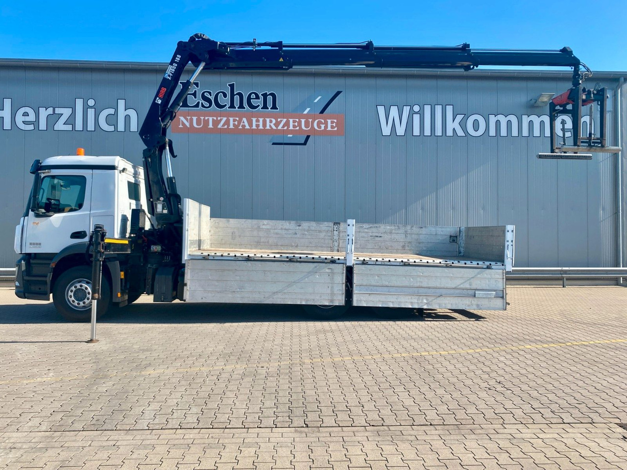 Mercedes-Benz Antos 2533 6x2 | X-HIDUO 188/ES-3*AHK*5+6.Kreis - משאית צד נופל/ שטוחה, משאית מנוף: תמונה 3 Mercedes-Benz Antos 2533 6x2 | X-HIDUO 188/ES-3*AHK*5+6.Kreis - משאית צד נופל/ שטוחה, משאית מנוף: תמונה 3