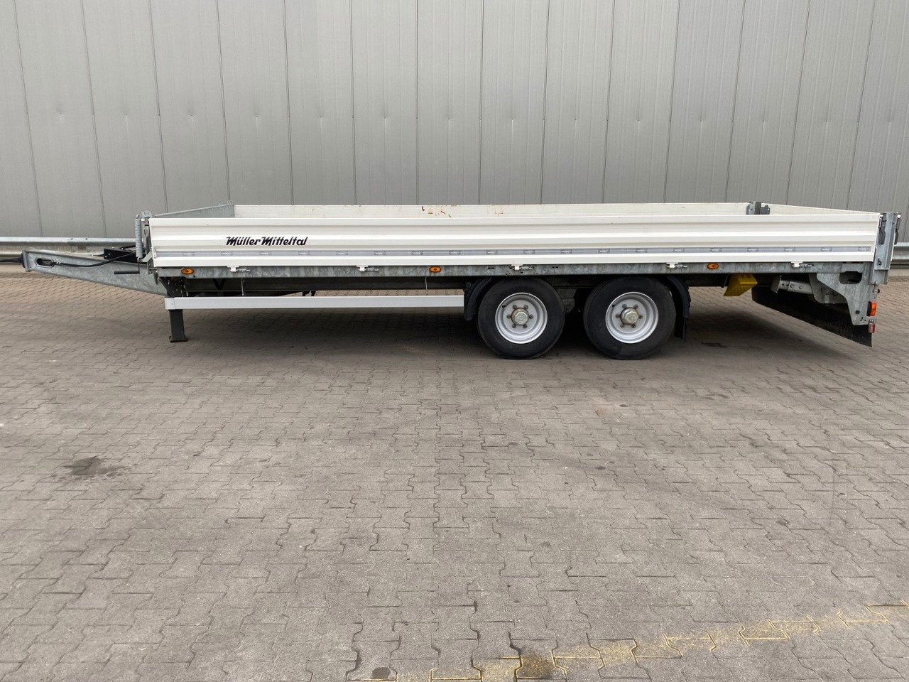 Müller-Mitteltal ETÜ-TA-ER 11,9| verzinkt*Rampen*Container*Gigant Müller-Mitteltal ETÜ-TA-ER 11,9| verzinkt*Rampen*Container*Gigant - קרון נגרר צד נופל/ שטוח: תמונה 2 Müller-Mitteltal ETÜ-TA-ER 11,9| verzinkt*Rampen*Container*Gigant Müller-Mitteltal ETÜ-TA-ER 11,9| verzinkt*Rampen*Container*Gigant - קרון נגרר צד נופל/ שטוח: תמונה 2