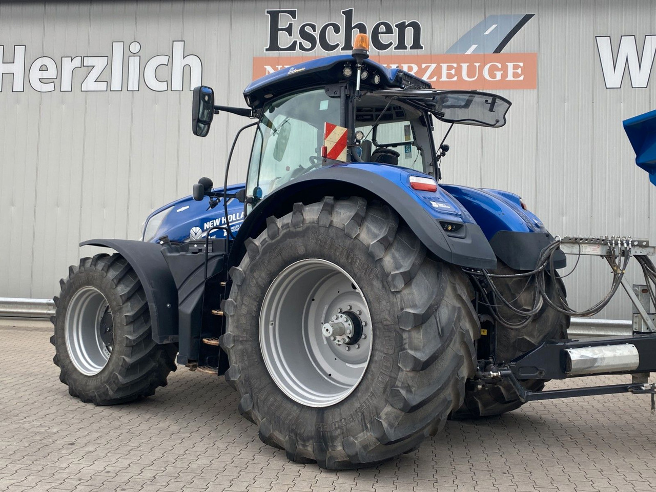 New Holland T7.315 AC 4x4 | Fronthydraulik*LoadSensing*Klima - טרקטור חקלאי: תמונה 4 New Holland T7.315 AC 4x4 | Fronthydraulik*LoadSensing*Klima - טרקטור חקלאי: תמונה 4