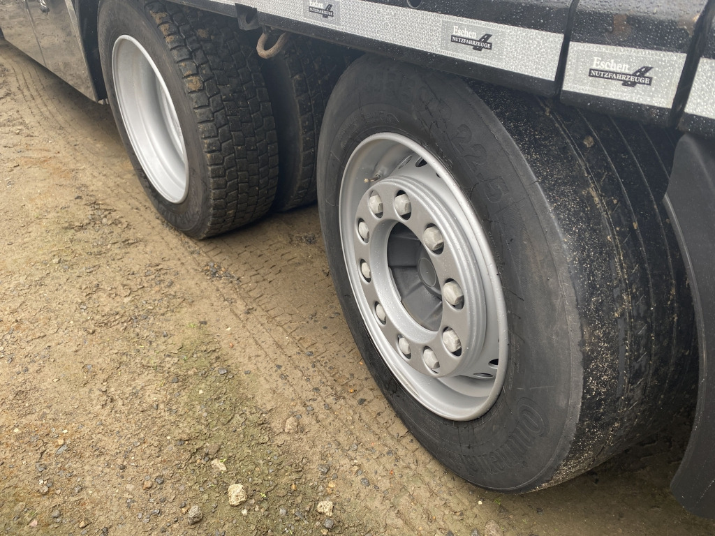 משאית צד נופל/ שטוחה, משאית מנוף Volvo FH 460 / MKG HLK 531 HPa6 Kran: תמונה 12