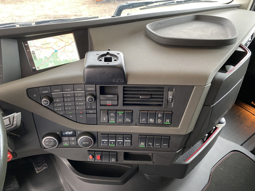 משאית צד נופל/ שטוחה, משאית מנוף Volvo FH 460 / MKG HLK 531 HPa6 Kran: תמונה 20
