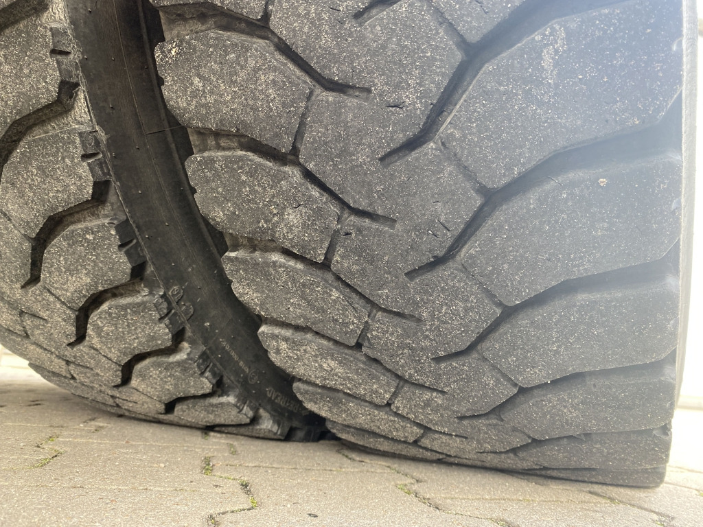 Volvo FM 340 6x2 / HIAB 144 E-3 DUO Faltkran - מזהיר, משאית מנוף: תמונה 5 Volvo FM 340 6x2 / HIAB 144 E-3 DUO Faltkran - מזהיר, משאית מנוף: תמונה 5