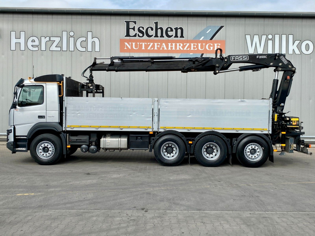 Volvo FMX 420 8x4 | Fassi F255AC2.24XE*FUNK*Fly-Jib*AC - משאית צד נופל/ שטוחה, משאית מנוף: תמונה 3 Volvo FMX 420 8x4 | Fassi F255AC2.24XE*FUNK*Fly-Jib*AC - משאית צד נופל/ שטוחה, משאית מנוף: תמונה 3