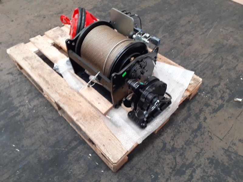 Cabrestante de elevación Brevini BWE015 - כננת: תמונה 1 Cabrestante de elevación Brevini BWE015 - כננת: תמונה 1