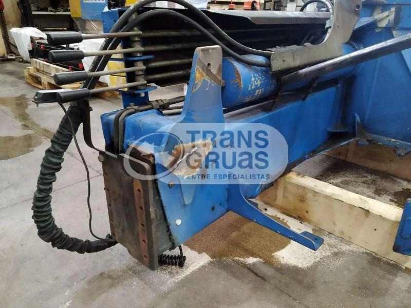 Grúa PK 17000 solo para recambios - מערכת הרמת וו/ מעמיס דילוג: תמונה 2 Grúa PK 17000 solo para recambios - מערכת הרמת וו/ מעמיס דילוג: תמונה 2