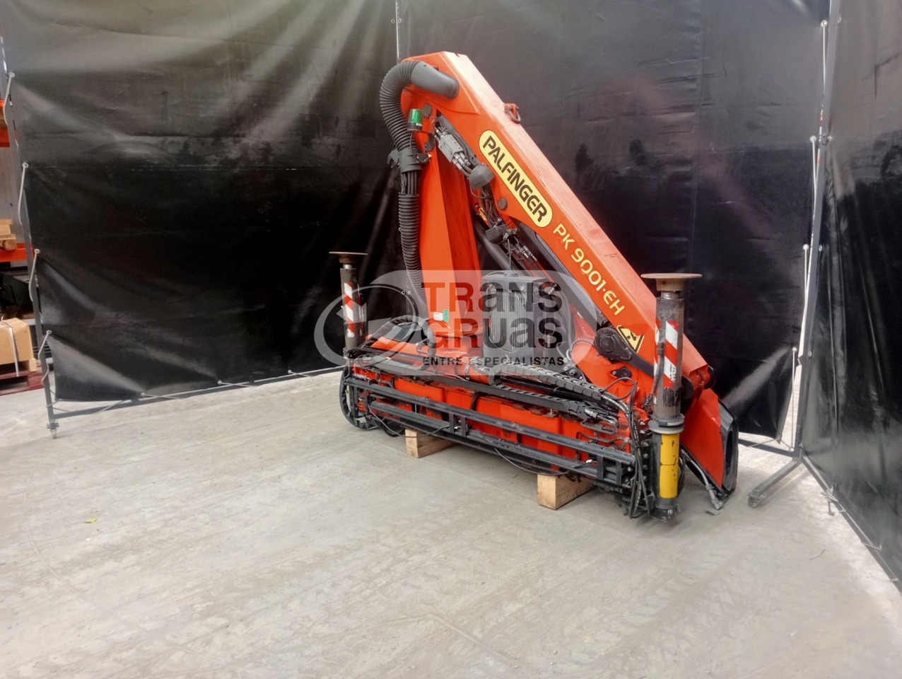 Grúa Palfinger PK 9001 EH - עגורן מעמיס עבור משאית: תמונה 3 Grúa Palfinger PK 9001 EH - עגורן מעמיס עבור משאית: תמונה 3