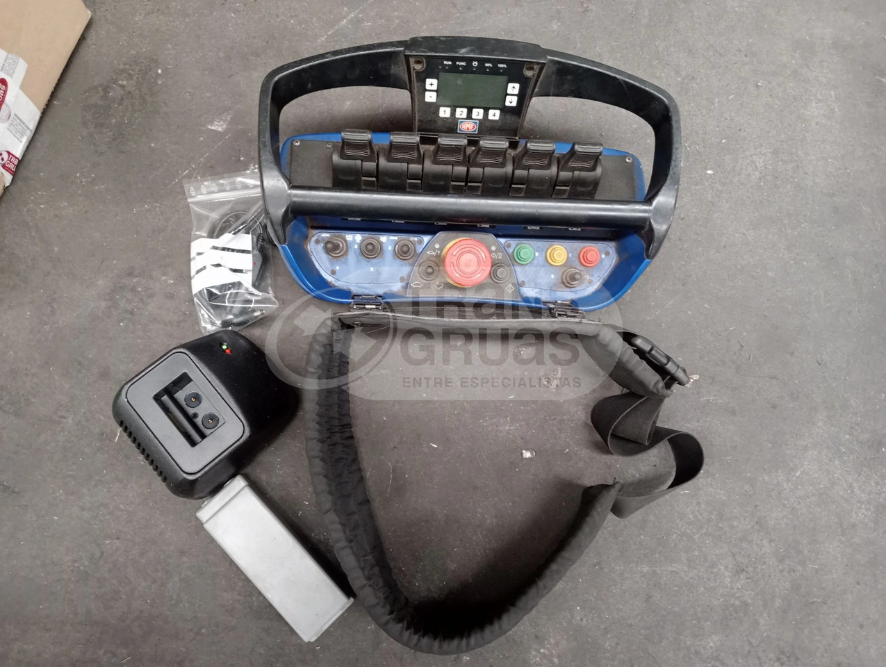 Grúa hidráulica HMF 1520 K4 - עגורן מעמיס: תמונה 5 Grúa hidráulica HMF 1520 K4 - עגורן מעמיס: תמונה 5