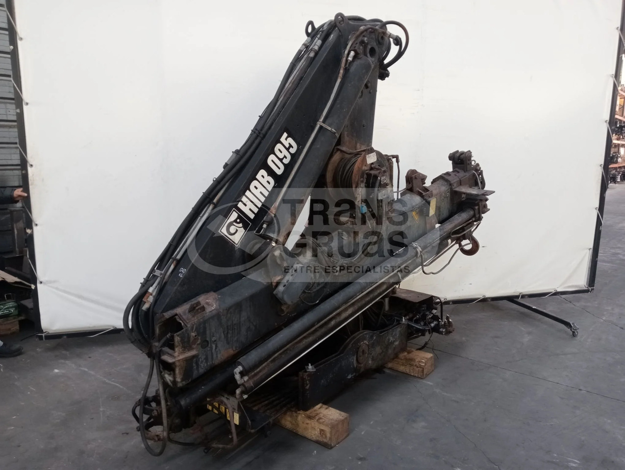 Grúa hidráulica Hiab 095-3 - עגורן מעמיס: תמונה 3 Grúa hidráulica Hiab 095-3 - עגורן מעמיס: תמונה 3