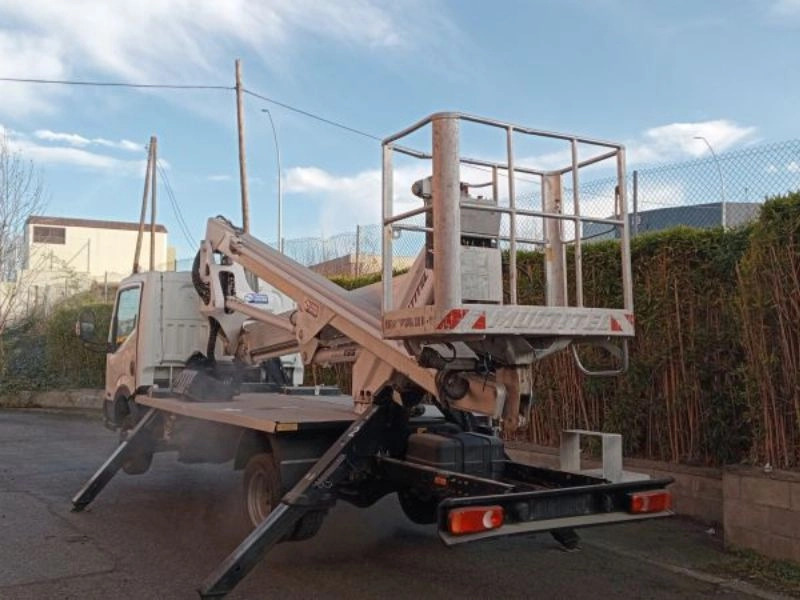 MULTITEL NISSAN NT 400 + HX 195 - פלטפורמה אווירית מותקנת על משאית: תמונה 3 MULTITEL NISSAN NT 400 + HX 195 - פלטפורמה אווירית מותקנת על משאית: תמונה 3