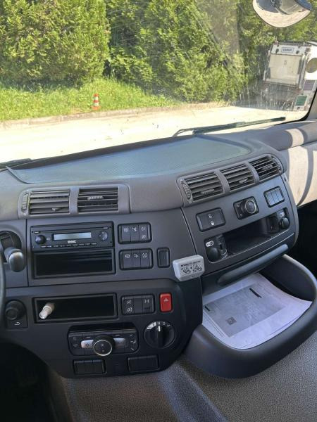 DAF CF 340 - משאית תיבה: תמונה 2 DAF CF 340 - משאית תיבה: תמונה 2