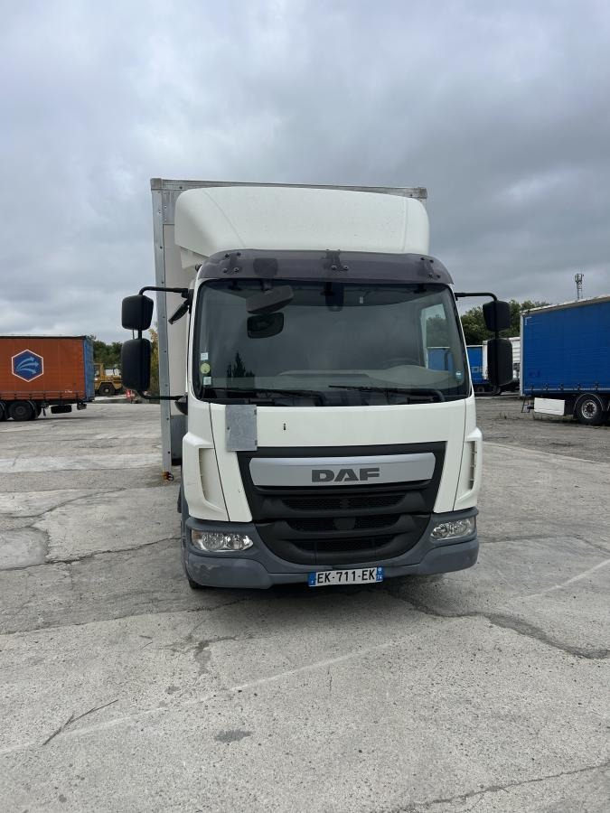 DAF LF 210 - משאית תיבה: תמונה 2 DAF LF 210 - משאית תיבה: תמונה 2