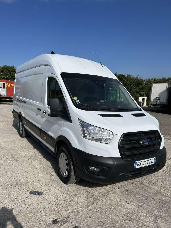 Ford Transit - כלי רכב מסחרי עם לוח: תמונה 1 Ford Transit - כלי רכב מסחרי עם לוח: תמונה 1