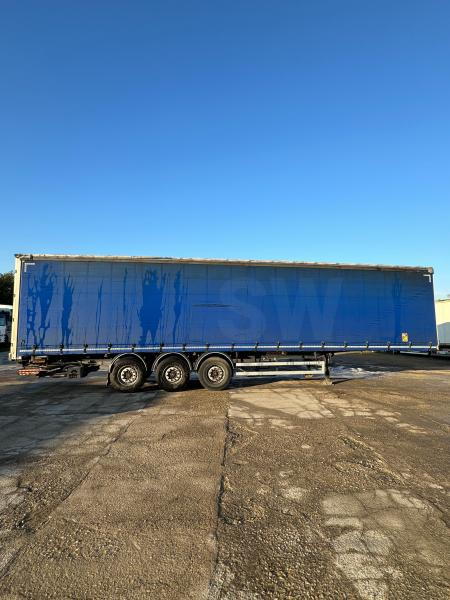 Fruehauf - סמיטריילר עם וילונות צד: תמונה 4 Fruehauf - סמיטריילר עם וילונות צד: תמונה 4