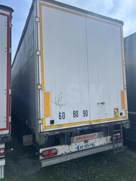 Fruehauf - סמיטריילר עם וילונות צד: תמונה 5 Fruehauf - סמיטריילר עם וילונות צד: תמונה 5