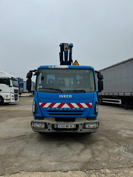 Iveco Eurocargo 100E19 - פלטפורמה אווירית מותקנת על משאית: תמונה 2 Iveco Eurocargo 100E19 - פלטפורמה אווירית מותקנת על משאית: תמונה 2
