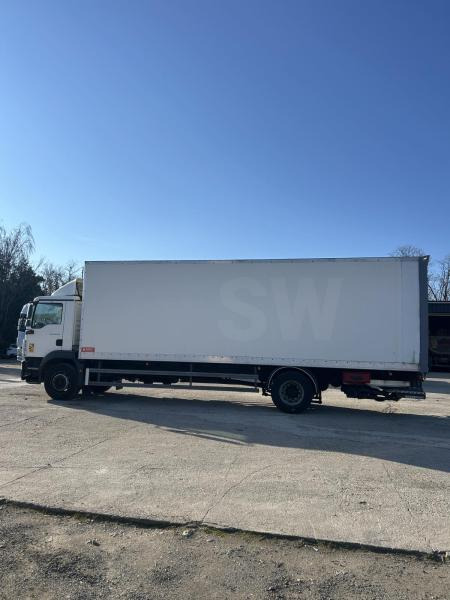MAN TGM 18.250 - משאית תיבה: תמונה 2 MAN TGM 18.250 - משאית תיבה: תמונה 2