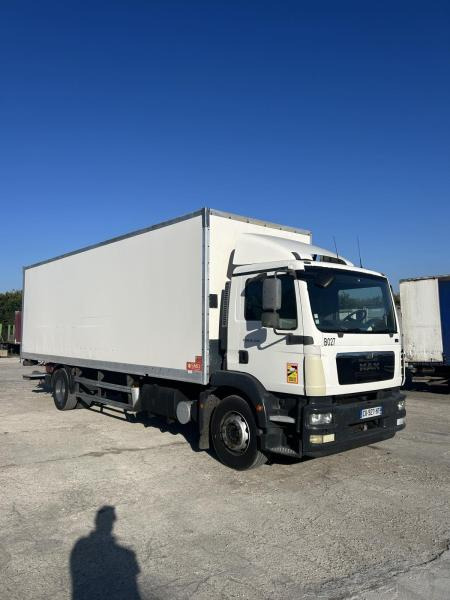 MAN TGM 18.250 - משאית תיבה: תמונה 5 MAN TGM 18.250 - משאית תיבה: תמונה 5
