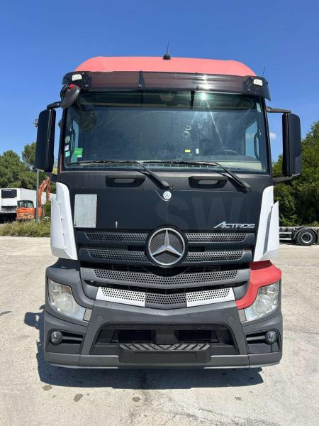 Mercedes Actros 1845 - יחידת טרקטור: תמונה 2 Mercedes Actros 1845 - יחידת טרקטור: תמונה 2