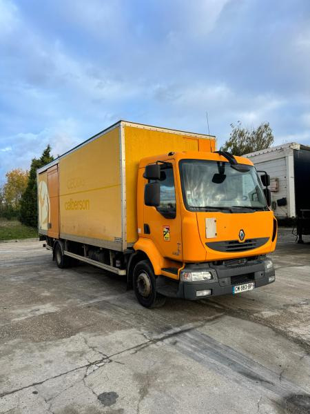 Renault Midlum 220 - משאית תיבה: תמונה 3 Renault Midlum 220 - משאית תיבה: תמונה 3