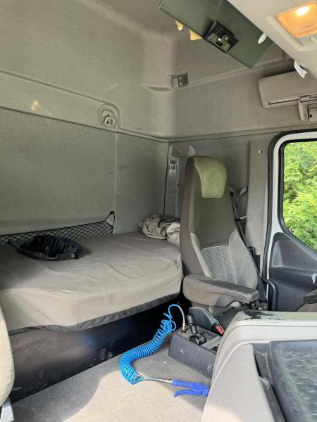 Renault Premium 430 - מוביל מכולות/ משאית החלפת גוף: תמונה 2 Renault Premium 430 - מוביל מכולות/ משאית החלפת גוף: תמונה 2