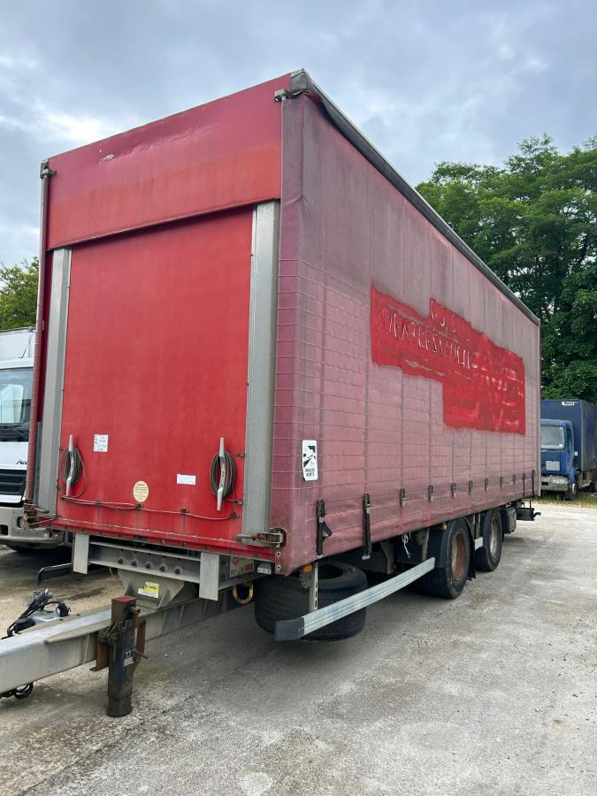 Samro - קרון נגרר עם וילונות צד: תמונה 2 Samro - קרון נגרר עם וילונות צד: תמונה 2