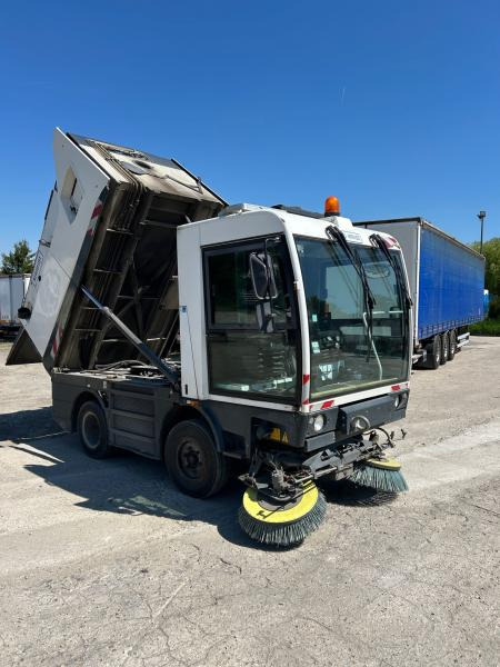 Schmidt Clingo 500 Compact 400 - מטאטא כבישים: תמונה 5 Schmidt Clingo 500 Compact 400 - מטאטא כבישים: תמונה 5