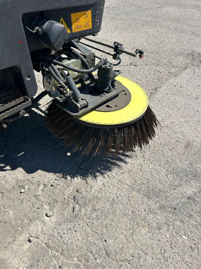 Schmidt Clingo 500 Compact 400 - מטאטא כבישים: תמונה 4 Schmidt Clingo 500 Compact 400 - מטאטא כבישים: תמונה 4