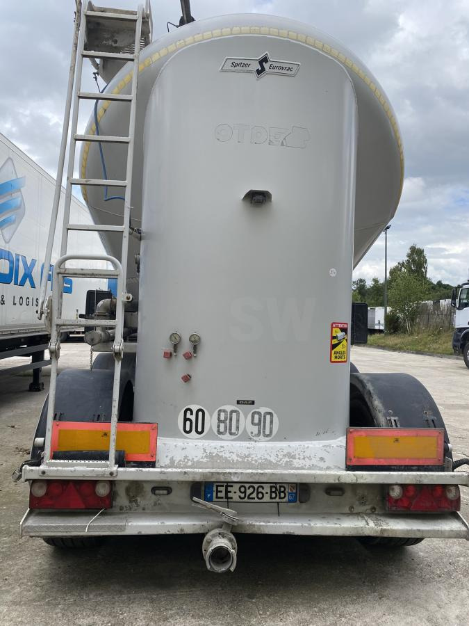 Spitzer - סמיטריילר מכל: תמונה 4 Spitzer - סמיטריילר מכל: תמונה 4