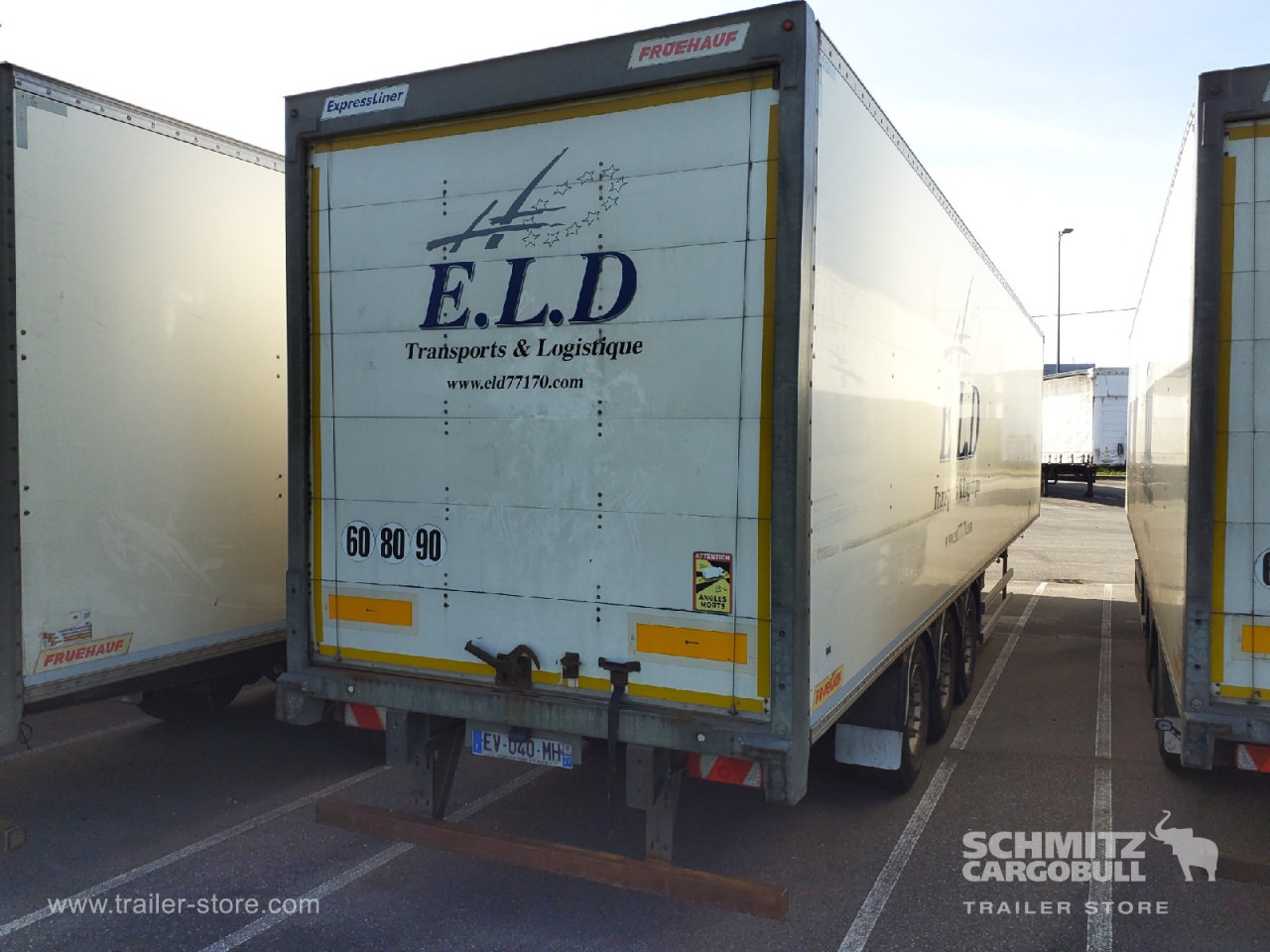 FRUEHAUF Dryfreight Standard Roller shutter door - סמיטריילר בתיבה סגורה: תמונה 5 FRUEHAUF Dryfreight Standard Roller shutter door - סמיטריילר בתיבה סגורה: תמונה 5