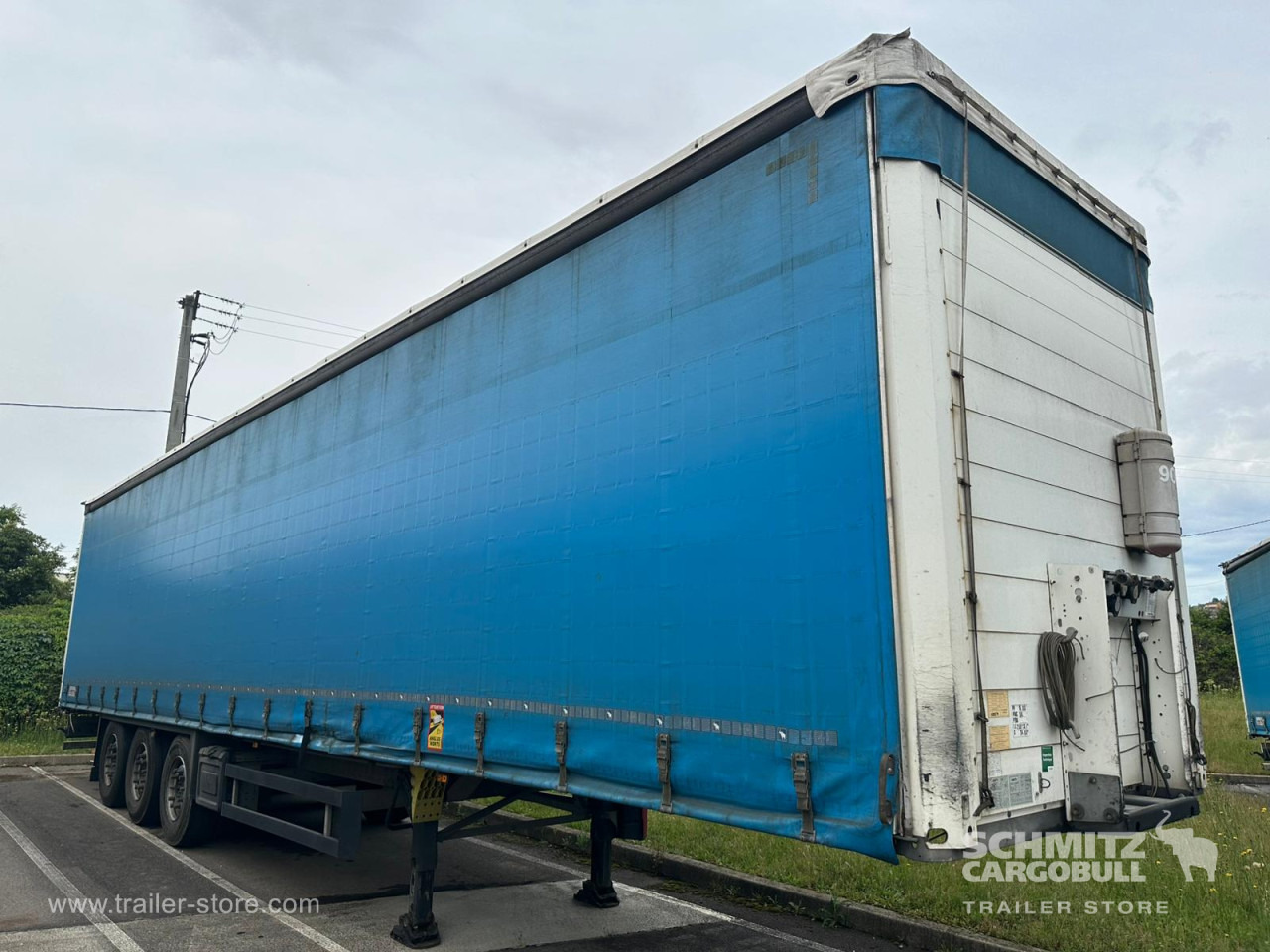 SCHMITZ Curtainsider Standard - סמיטריילר עם וילונות צד: תמונה 1 SCHMITZ Curtainsider Standard - סמיטריילר עם וילונות צד: תמונה 1