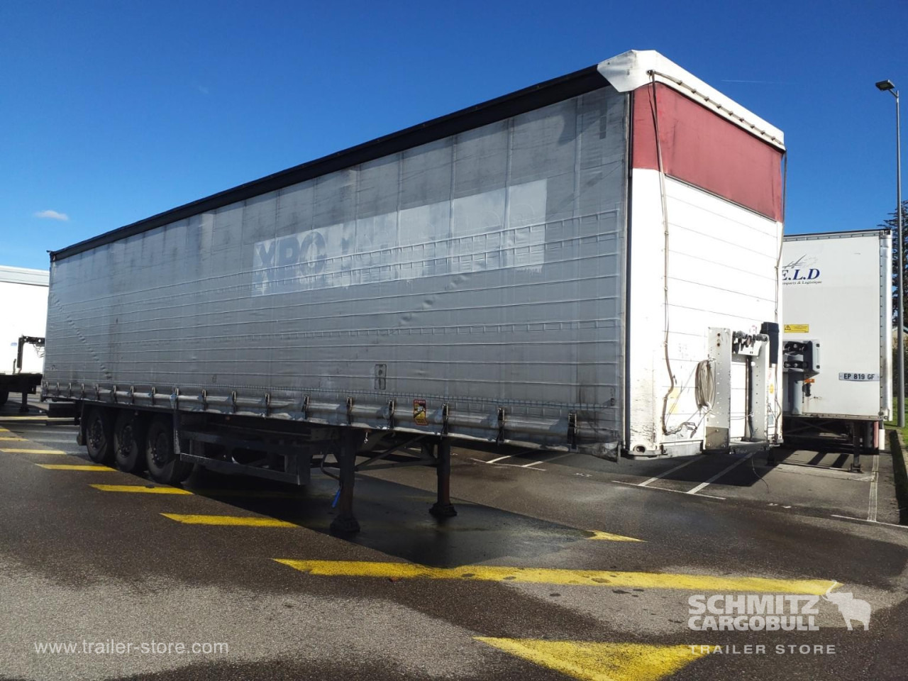 SCHMITZ Curtainsider Standard - סמיטריילר עם וילונות צד: תמונה 1 SCHMITZ Curtainsider Standard - סמיטריילר עם וילונות צד: תמונה 1