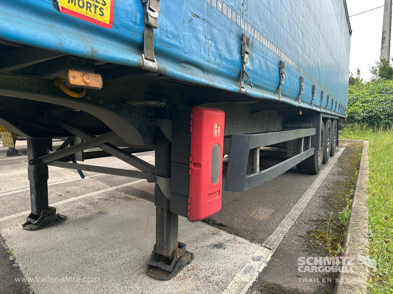 SCHMITZ Curtainsider Standard - סמיטריילר עם וילונות צד: תמונה 2 SCHMITZ Curtainsider Standard - סמיטריילר עם וילונות צד: תמונה 2