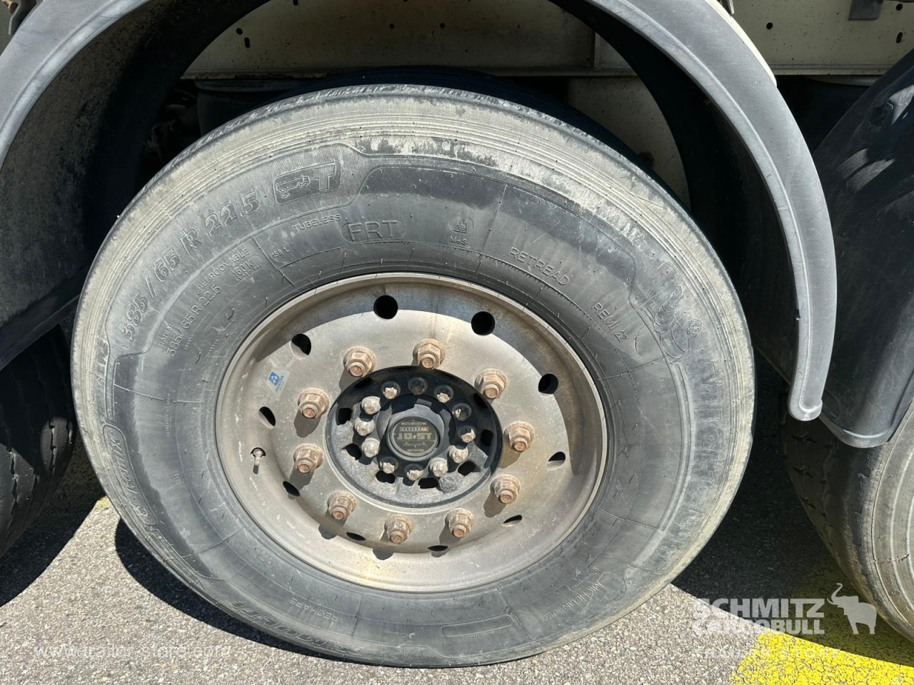 SCHMITZ Tipper Alu-square sided body 28m³ - סמיטריילר עם מזהיר: תמונה 3 SCHMITZ Tipper Alu-square sided body 28m³ - סמיטריילר עם מזהיר: תמונה 3