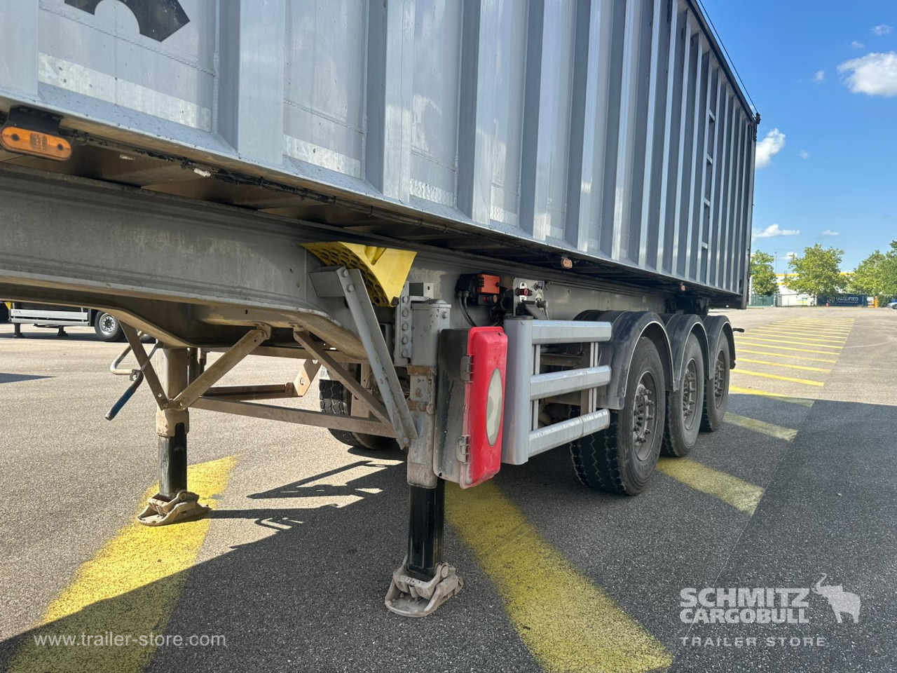 STAS Tipper Alu-square sided body - סמיטריילר עם מזהיר: תמונה 4 STAS Tipper Alu-square sided body - סמיטריילר עם מזהיר: תמונה 4