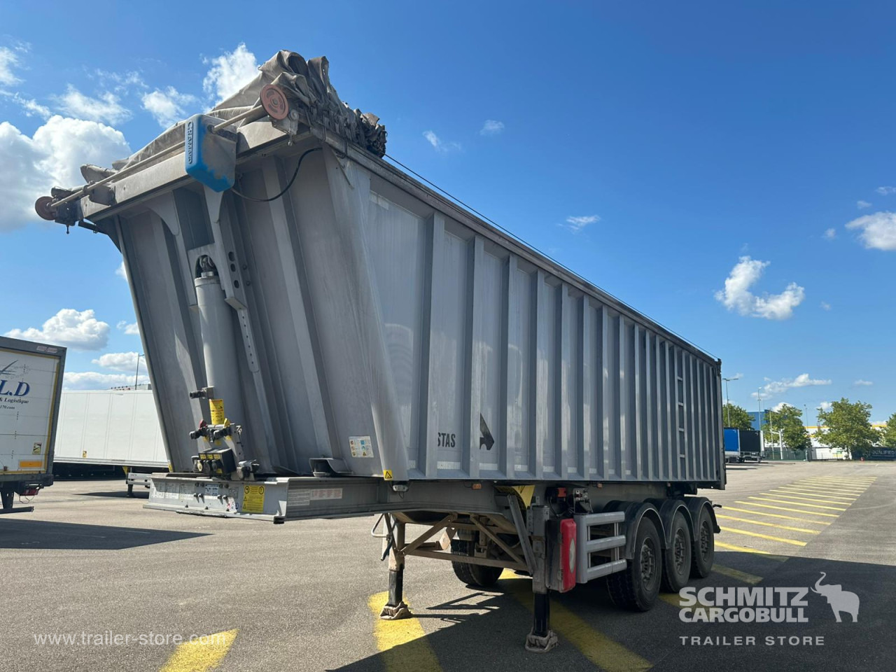 STAS Tipper Alu-square sided body - סמיטריילר עם מזהיר: תמונה 5 STAS Tipper Alu-square sided body - סמיטריילר עם מזהיר: תמונה 5
