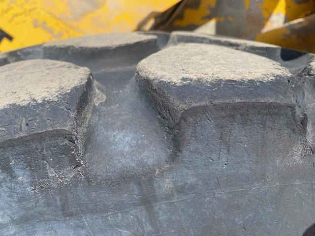 מעמיס גלגלים Furukawa 335: תמונה 13 מעמיס גלגלים Furukawa 335: תמונה 13