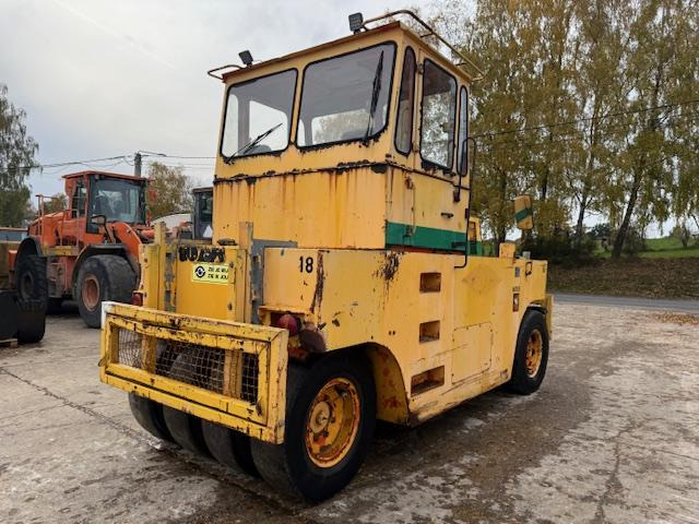 Hamm GRW 15  - רולר פניאומטי: תמונה 3 Hamm GRW 15  - רולר פניאומטי: תמונה 3