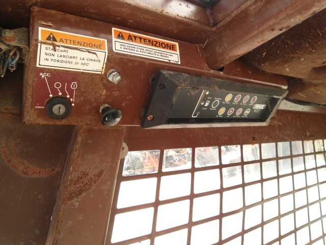 Kabine Case - תא ופנים הרכב עבור מכונת בנייה: תמונה 5 Kabine Case - תא ופנים הרכב עבור מכונת בנייה: תמונה 5