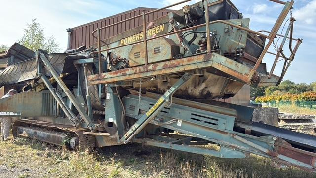 Terex Powerscreen Warrior 1400 - מכונות אחרות: תמונה 2 Terex Powerscreen Warrior 1400 - מכונות אחרות: תמונה 2