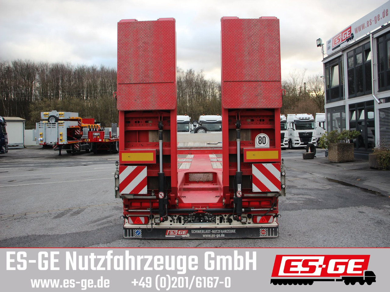 Faymonville Multimax Satteltieflader (2+2) - nachlaufgelenkt - סמיטריילר עם מטען נמוך: תמונה 4 Faymonville Multimax Satteltieflader (2+2) - nachlaufgelenkt - סמיטריילר עם מטען נמוך: תמונה 4