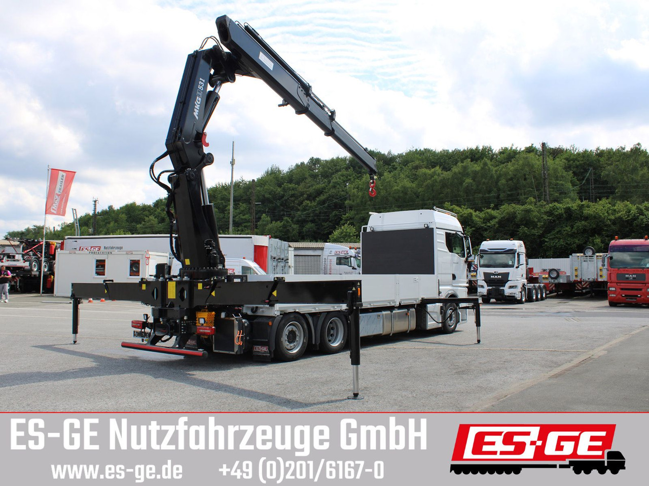 MAN TGX 26.480 6x2-4 LL CH mit MKG HLK531 a5 - משאית צד נופל/ שטוחה, משאית מנוף: תמונה 4 MAN TGX 26.480 6x2-4 LL CH mit MKG HLK531 a5 - משאית צד נופל/ שטוחה, משאית מנוף: תמונה 4