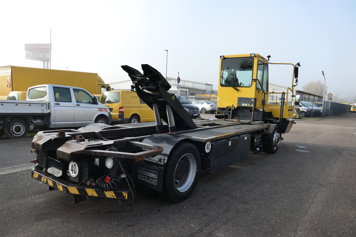 BC 182 Kamag Wiesel WBH 25 Umsetzfahrzeug - מוביל מכולות/ משאית החלפת גוף: תמונה 2 BC 182 Kamag Wiesel WBH 25 Umsetzfahrzeug - מוביל מכולות/ משאית החלפת גוף: תמונה 2